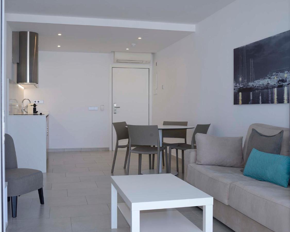 Apartaments B-Llobet Sun & Confort Ibiza stad Exteriör bild