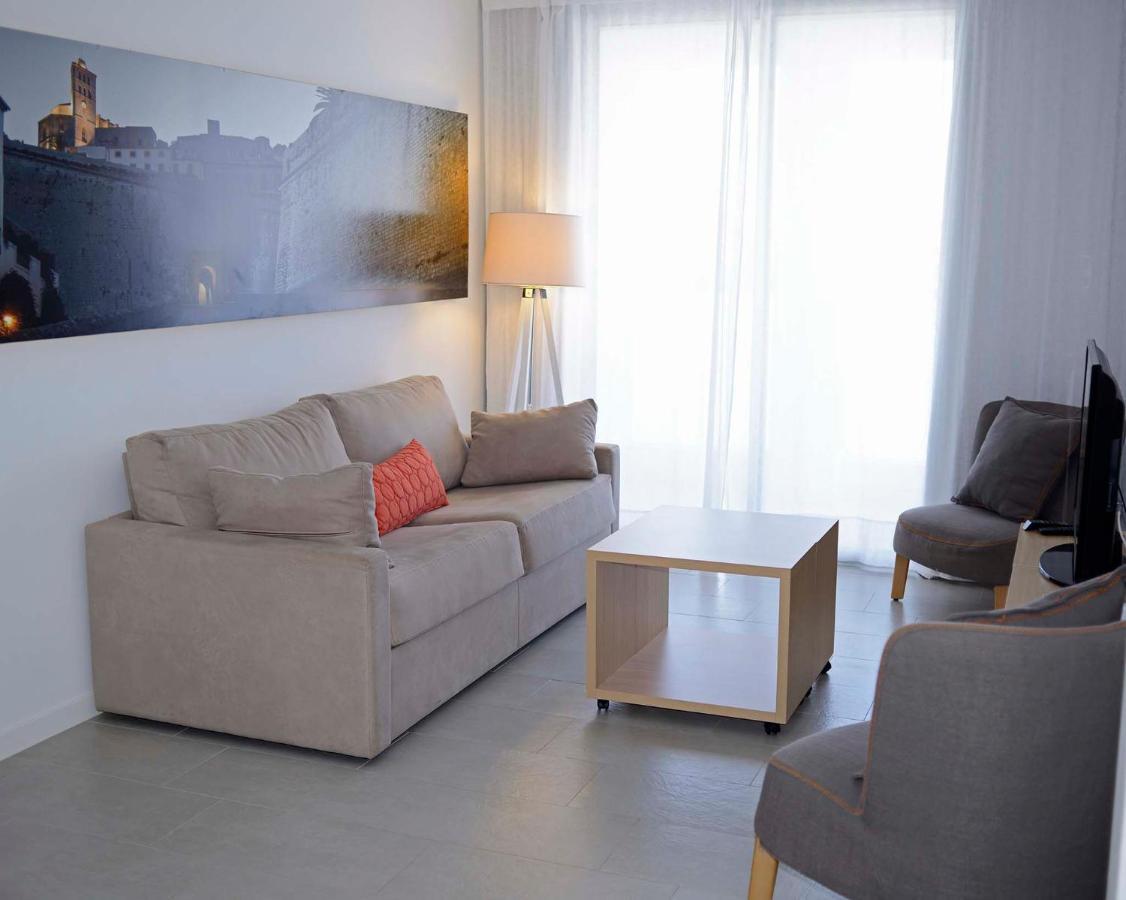 Apartaments B-Llobet Sun & Confort Ibiza stad Exteriör bild