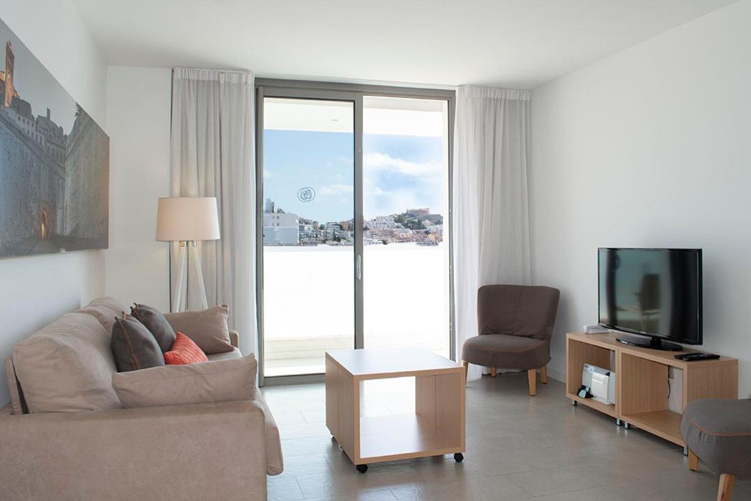 Apartaments B-Llobet Sun & Confort Ibiza stad Exteriör bild